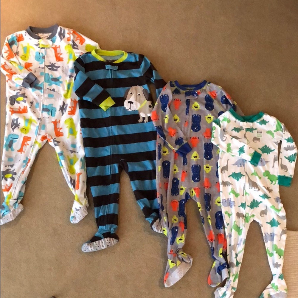 Carters sleepers 2T (4 piece bundle)